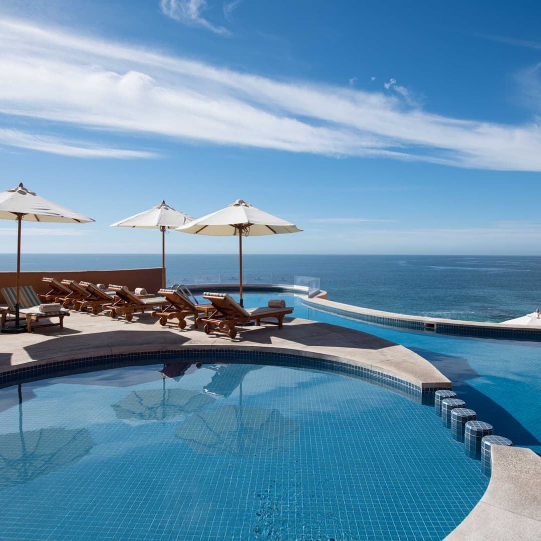 blue-ocean-front-pool-club-regina-los-cabos